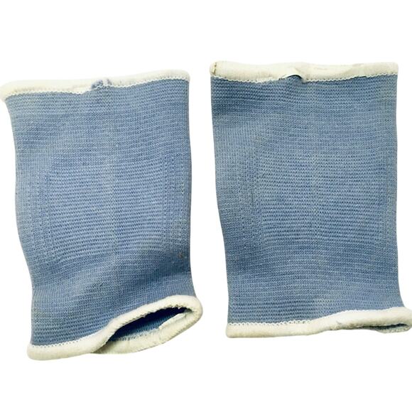 kneekers - baby knee protectors - Picture 3 of 3